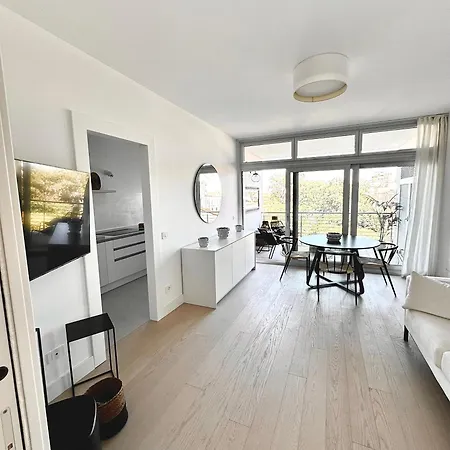 Aptments3 - Real Estate Solutions * אולביה