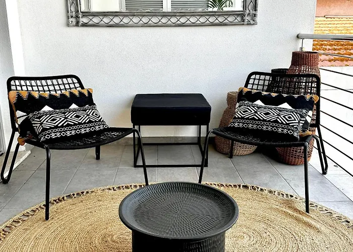 Апартаменты Aptments3 - Real Estate Solutions